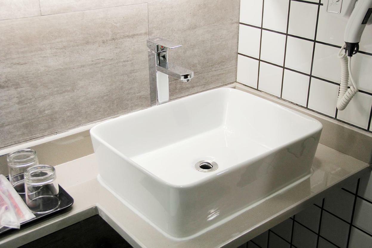 Jin Zhong Hotel Shanghai Eksteriør bilde